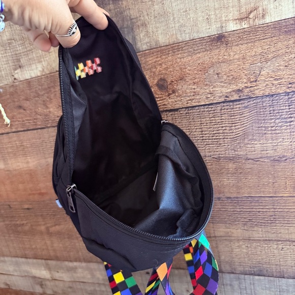NWOT Vans Got This Rainbow Mini Backpack - Picture 6 of 10